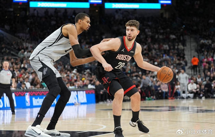 KaiyunAPP-被文班亚马完全压制,申京一问题凸显,队记灵魂拷问|华盛顿奇才队|体育赛事讨论|休斯敦火箭队|nba|圣安东尼奥马刺队_新浪体育_新浪新闻